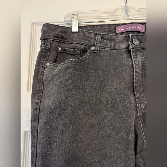 Gloria Vanderbilt black high rise streigh leg Embroidered Regal Jeans size 16 - Picture 2 of 8